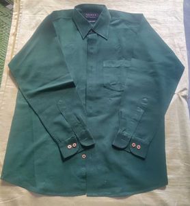 Classic Green Long-Sleeve Shirt