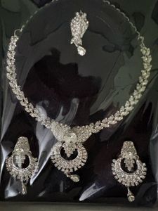 Sparkling Rhinestone Necklace and Earrings Set