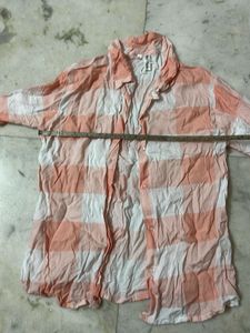 Pink &amp; White Plaid Button-Up Shirt