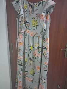 Floral Midi Dress with Ruffle Sleeves