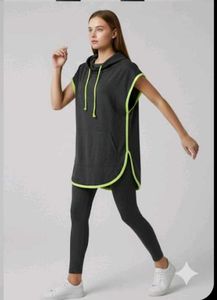 Sleeveless Hoodie Tunic Top