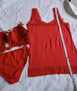 Red Lingerie Set With Camisole