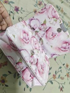 Unused Lino Perros Floral Sling Bag