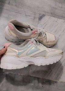 Stylish White Fashion Sneakers