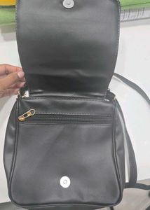 Stylish Quilted Black Crossbody Bag with Butterfly