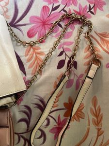 Chic White &amp; Pink Chain Strap Handbags