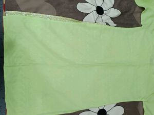 Beautiful Green Embroidered Kurti - Like New (Size