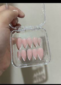 Press-On Nails - Pink French Tips