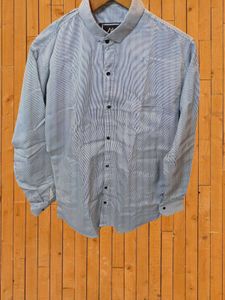 Men's Shirt Size XL