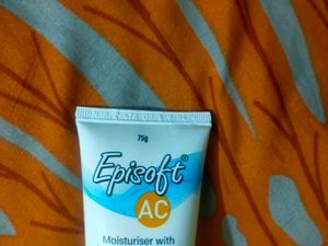 Episoft AC Moisturiser with SPF 30