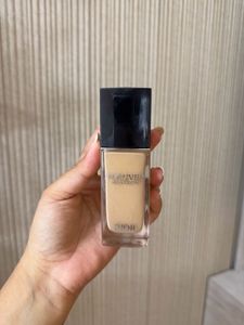 Dior Forever Skin Glow Foundation
