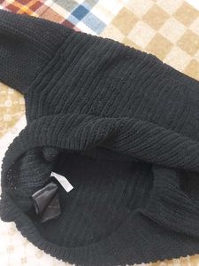 H&amp;M Black Knit Pullover