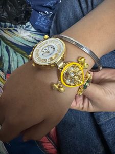 Exquisite Kundan Kada with Watch