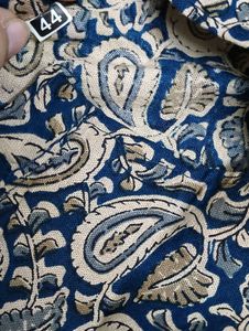 Stylish Paisley Print Kurta