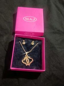 Heart Necklace &amp; Earring Set