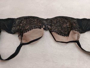 Elegant Black Lace Bra..34H