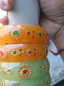 Set of 6 Colorful Bangles Combo