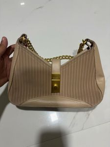 Esbeda Elegant Beige Striped Shoulder Bag