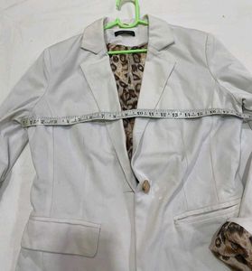 Chic White Blazer 34/36 Stretchy