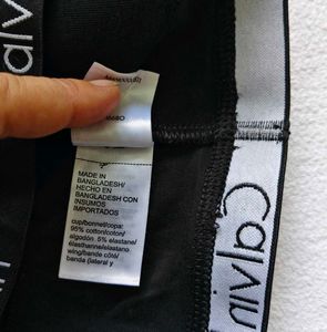Calvin Klein Black top