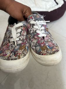 Cute Bob's from Skechers Cartoon Print Shoes