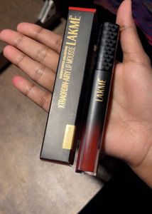 Lakme Xtraordin-Airy Lip Mousse-Love me red❤️