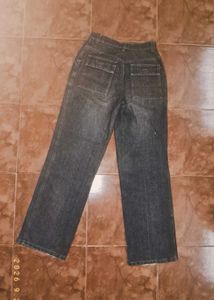 Stylish Dark Wash Wide-Leg Jeans
