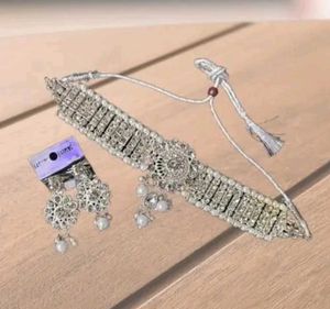Stunning Silver Jewellery Set