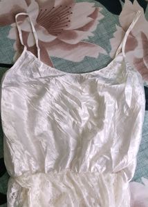LACE BODYSUIT