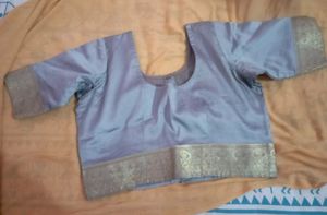 Gray Silk Blend Saree with Gold Accents