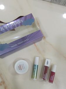 Total 4 Products Travel Ki
