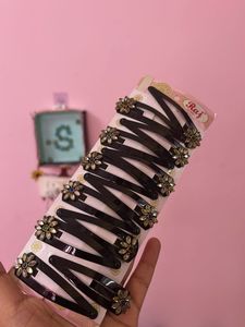 12 Decorative Hair Clips &amp; Bangles