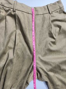 Zara Tan Trousers - Stylish &amp; Comfortable