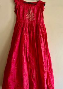 Elegant Pink Ethnic Gown
