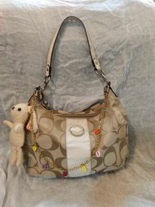 y2k Coach Gallary classic Hobo Bag with Charm