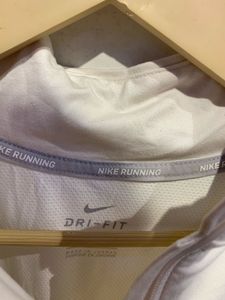 Nike Quarter Zip Pullover (T511)