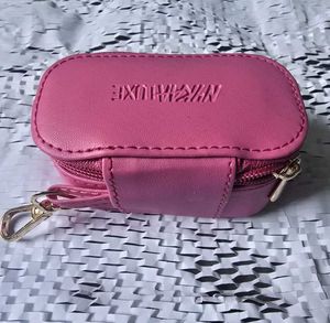 Nykaa hot Pink Mini Makeup Pouch vanity