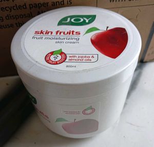 JOY Skin Fruits Moisturizing Cream (800ml )