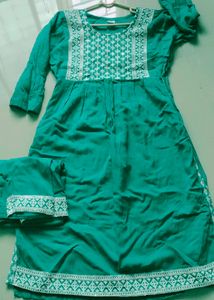Green Embroidered Kurta Set