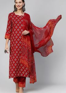 red kurta set