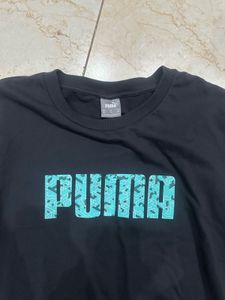 Puma Black Long Sleeve sweatshirt