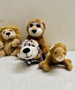 Set of 4 Cute Lion Plushies