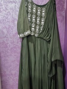 Beautiful Green Gown With Attached Falling Dupatta