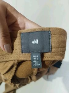 H&amp;M Comfortable Brown Jogger Pants