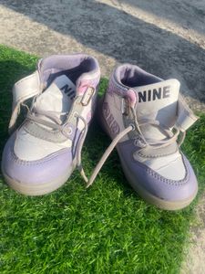 Nine Kids Sneakers/shoes