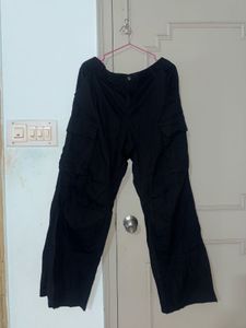 H&amp;M Black Cargo Pants