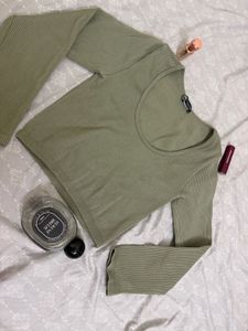 Ribbed Knit Cropped Top