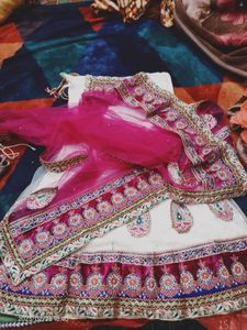Side Lehnga