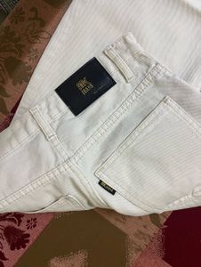 Baggy jeans