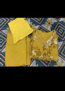 Beautiful Yellow Floral Kurta Set